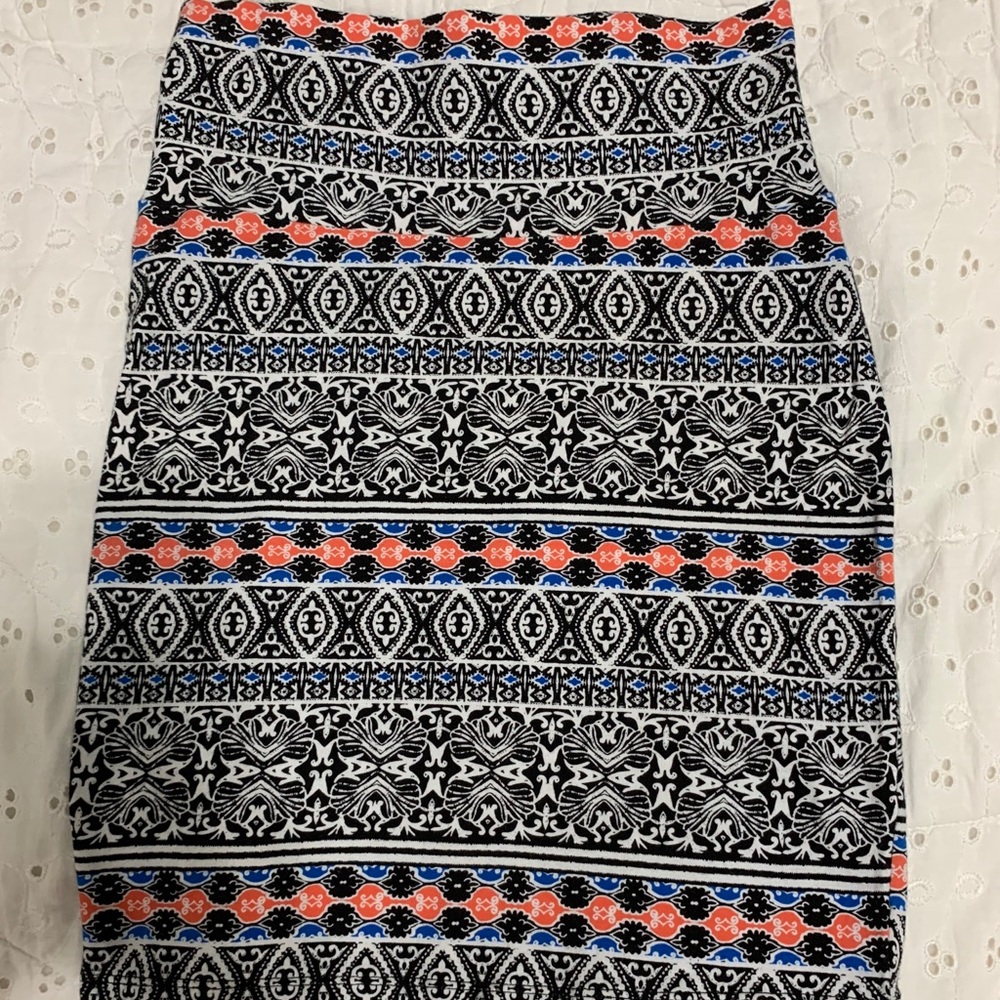 mini skirt